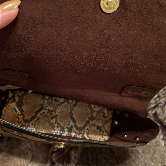 Steve Madden Stylish Snake Print Women's Bag - Picture 7 of 9